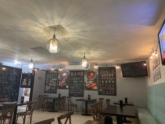 King Bistro (Chinese Kitchen) by null