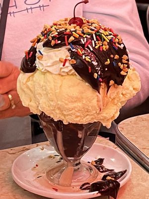 Mel's Hard Luck Diner by null