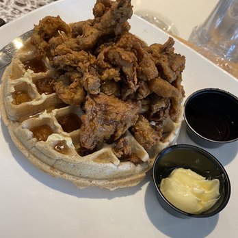 Mo' Brunch & Brews - Hot Honey Shrooms and Waffle. - Breakfast & Brunch Near Me - Houston, Texas