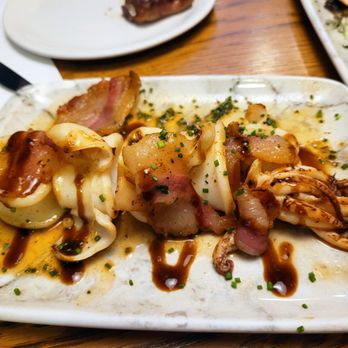 Tapeo - Calamarcitos con Torcinos [Grilled Squid with Bacons] - Tapas Bars Near Me - Barcelona, B