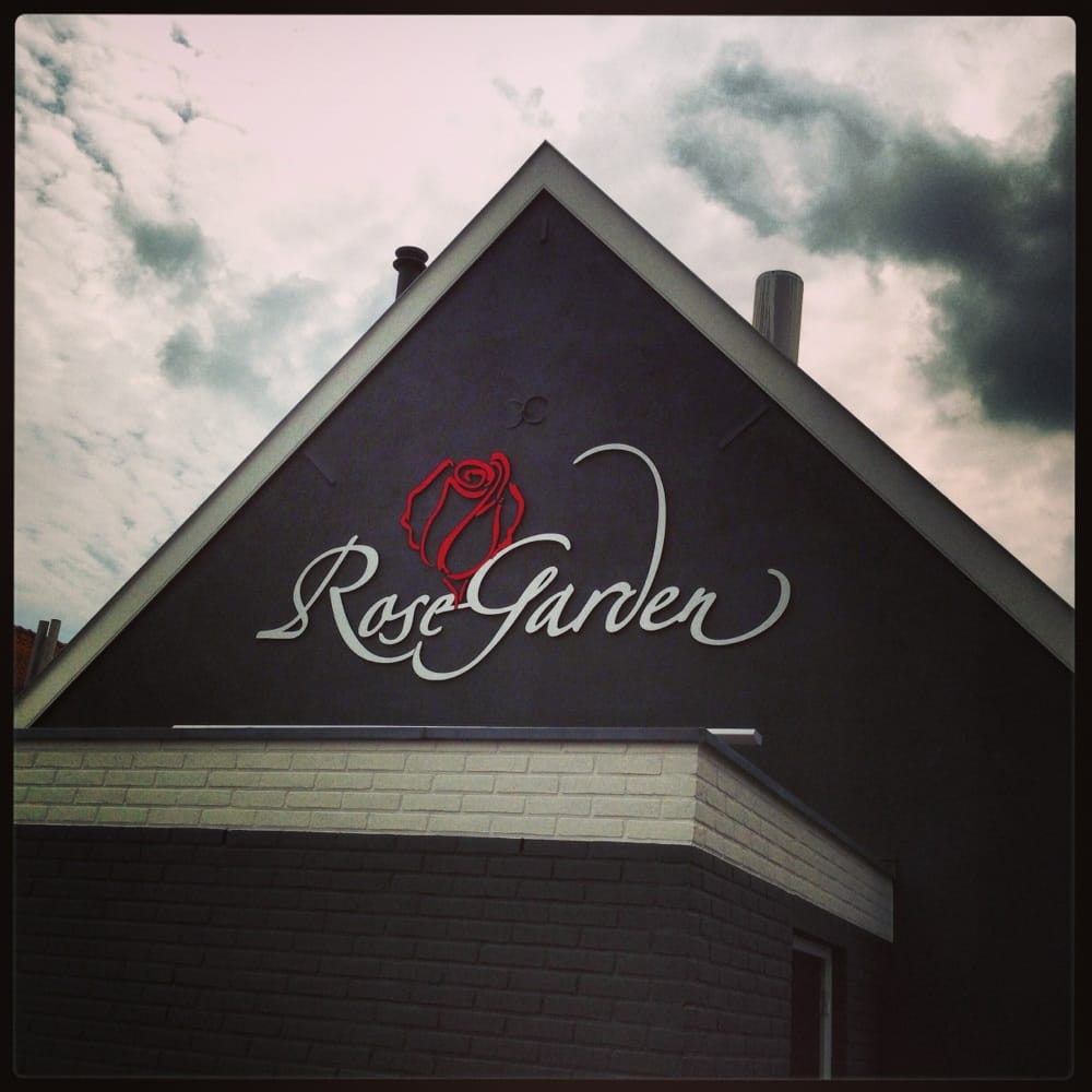 CHINEES SPECIALITEITEN RESTAURANT ROSE GARDEN Updated June 2024