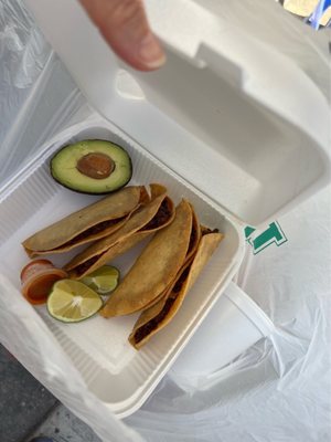 Mariscos Jalisco by null