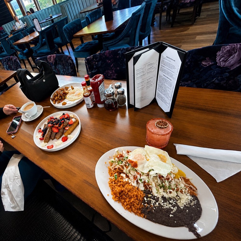 Toast Kitchen & Bar - Breakfast & Brunch Near Me - Brea, California Toast Kitchen & Bar - Breakfast & Brunch Near Me - Brea, California