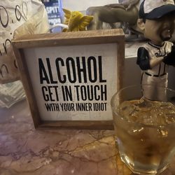 PJ's Sports Bar - Crown Apple