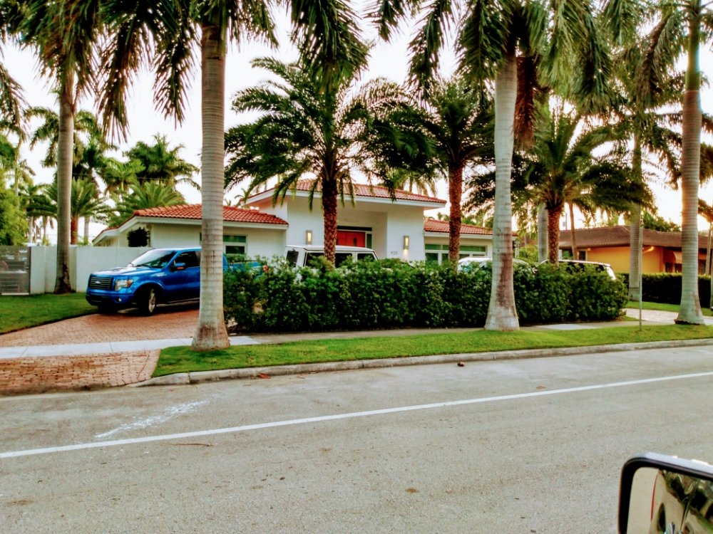 Slide of Modern Remodeling