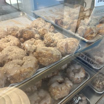 Parlor Doughnuts - Coffee & Tea Near Me - Gulf Shores, Alabama Parlor Doughnuts - Coffee & Tea Near Me - Gulf Shores, Alabama