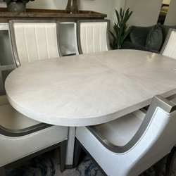Corona Deals Furniture & mattress Liquidations - Furniture- 7 pc elegant dining set- Warlington $1,199