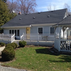 Carbonnel Bed and Breakfast - Carbonnel B&B set between vineyards and orchards.