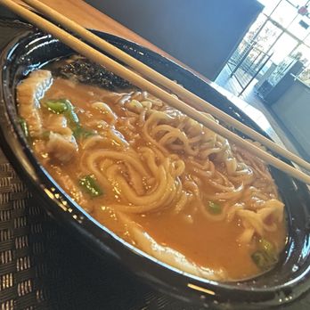 Binki Cafe - Winston Salem - Miso Chicken Ramen - Bubble Tea Near Me - Winston-Salem, North Carolina