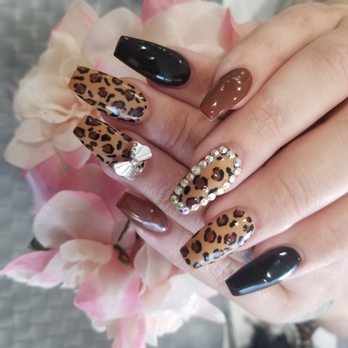 Nail Designs - Nail Salons Near Me - Sacramento, California