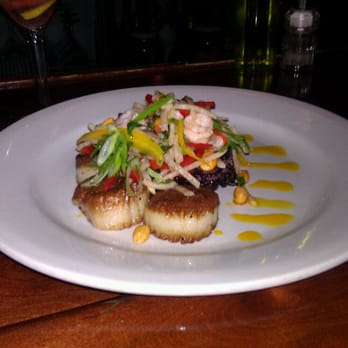 Tess - Perfectly cooked scallops - New American Near Me - Milwaukee, Wisconsin