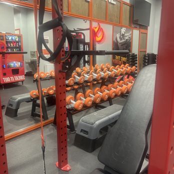 HOTWORX - Rancho Cucamonga, CA - Freehand weights available - Interval Training Gyms Near Me - Rancho Cucamonga, California