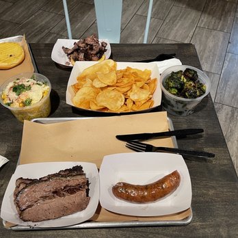 Beach Avenue BBQ - Solid BBQ - Barbeque Near Me - Brookfield, Illinois
