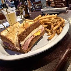 The Spot On the Alley - Giant Club Sour Cream & Chive Fries