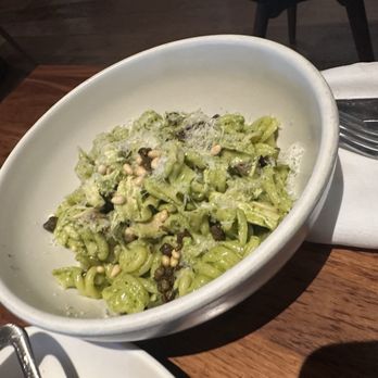 North Italia - Chicken Pesto - Pizza Near Me - Las Vegas, Nevada North Italia - Chicken Pesto - Pizza Near Me - Las Vegas, Nevada