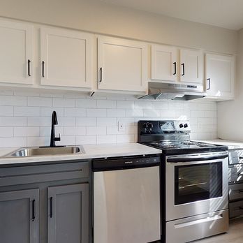 Alpine Lofts - Kitchen - Apartments Near Me - Windsor, Colorado Alpine Lofts - Kitchen - Apartments Near Me - Windsor, Colorado