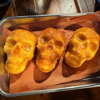 Apocalypse BBQ - Expensive corn bread casserole - Food Trucks Near Me - Miami, Florida