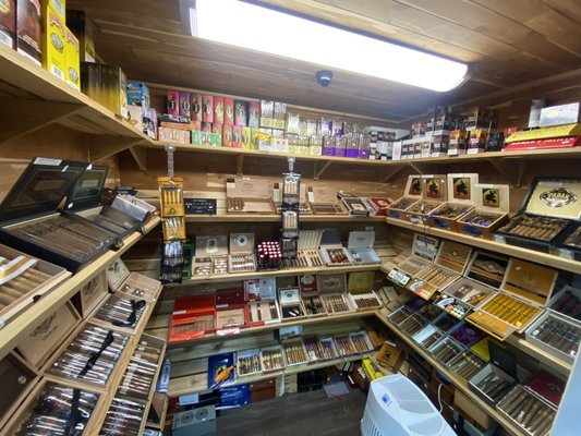 cigarettes near me within 1 mi open now TOP 10 BEST Cheap Cigarettes in Bradenton, FL - Updated 2026