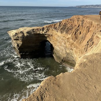 Sunset Cliffs Natural Park - Parks Near Me