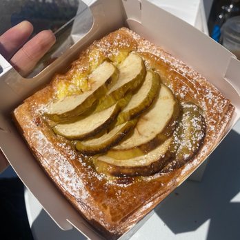 Paris En Rose - Apple danish - Cafes Near Me - Del Mar, California Paris En Rose - Apple danish - Cafes Near Me - Del Mar, California