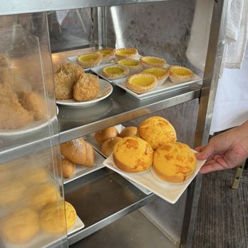 H K Café - Sweet yolk buns - Dim Sum Near Me - Portland, Oregon
