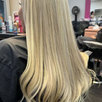 Salon Suite - Hair and extensions by Izzy - Hair Salons Near Me - Monterey Park, California Salon Suite - Hair and extensions by Izzy - Hair Salons Near Me - Monterey Park, California