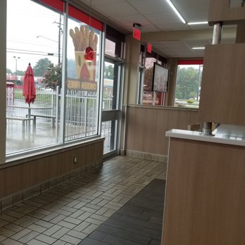 Burger King - Burgers Near Me - Cedartown, Georgia