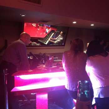 Georgetown Piano Bar - Burgers Near Me - Washington, DC, District of Columbia Georgetown Piano Bar - Burgers Near Me - Washington, DC, District of Columbia