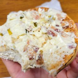 Cafe Daisy - Spring onion and bacon cream cheese bagel