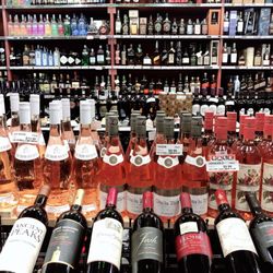 Woodbury Wine Market