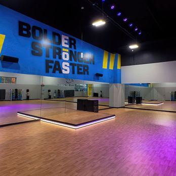 EōS Fitness - Gyms Near Me - Phoenix, Arizona EōS Fitness - Gyms Near Me - Phoenix, Arizona