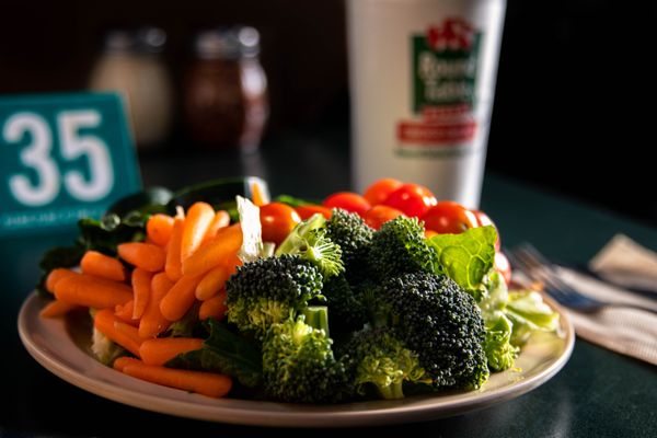 Round Table Pizza by null