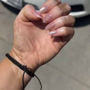 Lumi Nail Studio - Nail Salons Near Me - Pasadena, California