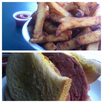 Lester's Deli - Delis Near Me - Outremont, Quebec Lester's Deli - Delis Near Me - Outremont, Quebec