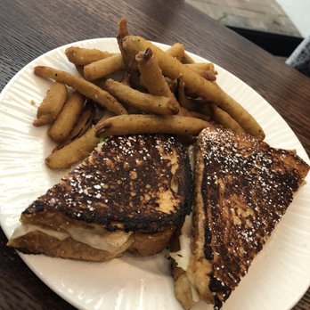Board & Barrel - Wine Bars Near Me - Wilmington, North Carolina