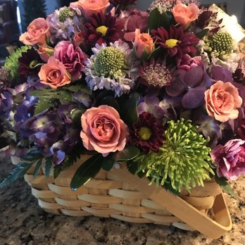 Blooms and Bouquets - Basket of Flowers - Florists Near Me - Tampa, Florida