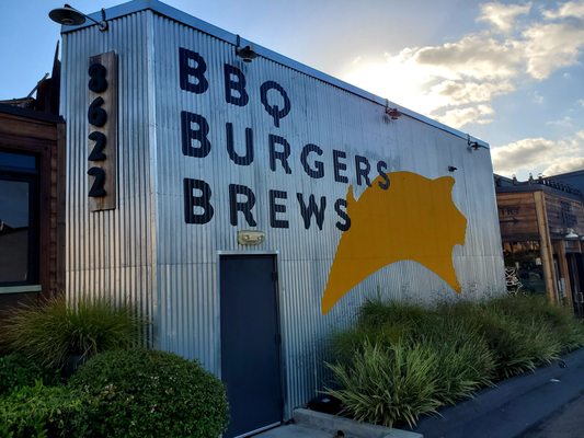 Pioneer BBQ - Closed by null
