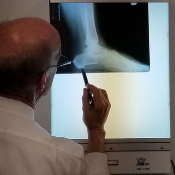 Advanced Orthopedics - Doctor Graham explaining what is going on with my heel. - Orthopedists Near Me - Virginia Beach, Virginia