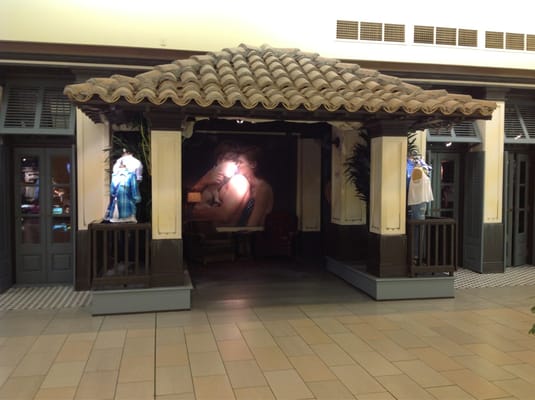 hollister bakersfield