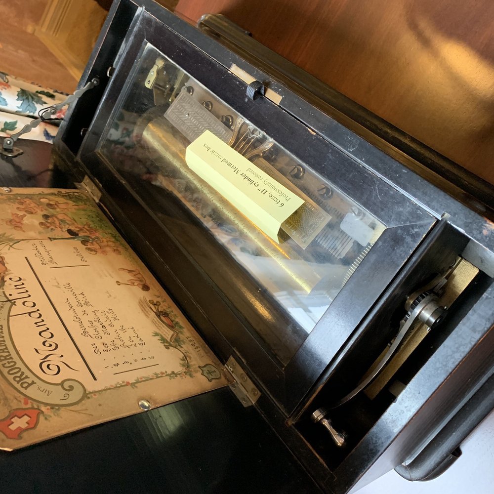 Schumann Antiques - Antiques Near Me - Louisville, Kentucky