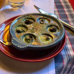Taverne Katz - Some escargots as a starter.