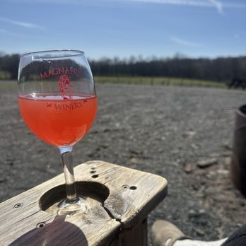 Magnanini Winery - Strawberry Sangria & sun - Wine Tasting Room Near Me - Wallkill, New York Magnanini Winery - Strawberry Sangria & sun - Wine Tasting Room Near Me - Wallkill, New York