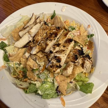Eli's Golden Apple - Southwest Grilled Chicken Salad - American Near Me - Crown Point, Indiana