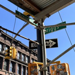 PETER LUGER BROOKLYN HOURS visual data 4