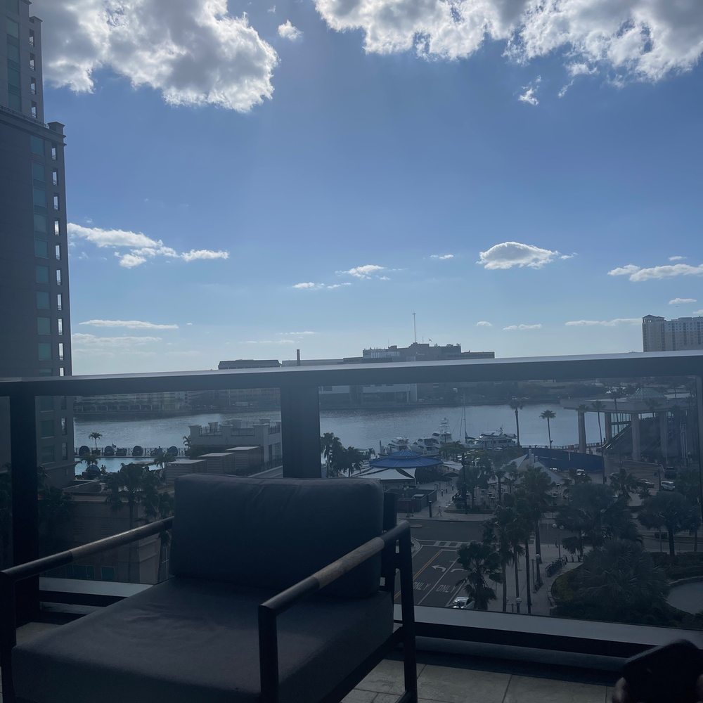 SiX Tampa - Cocktail Bars Near Me - Tampa, Florida SiX Tampa - Cocktail Bars Near Me - Tampa, Florida