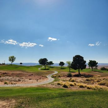 Lake Powell National Golf Course - Fairway - Golf Near Me - Page, Arizona Lake Powell National Golf Course - Fairway - Golf Near Me - Page, Arizona