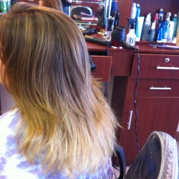 Blades Etc - Sharon K - Melissa loves her ombre color - Hair Stylists Near Me - Maryland Heights, Missouri Blades Etc - Sharon K - Melissa loves her ombre color - Hair Stylists Near Me - Maryland Heights, Missouri