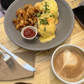 Second Nature - Benedict Artichoke and Macchiato Nut Latte - Breakfast & Brunch Near Me - San Diego, California