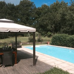 Gîte-Chambre & Table d'Hôtes le Rianon - Piscine