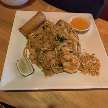 Koi Sushi & Thai - Pad Thai regular - Asian Fusion Near Me - Franklin, Tennessee
